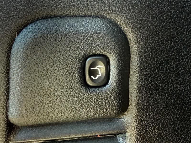 used 2019 Jeep Grand Cherokee car, priced at $19,988