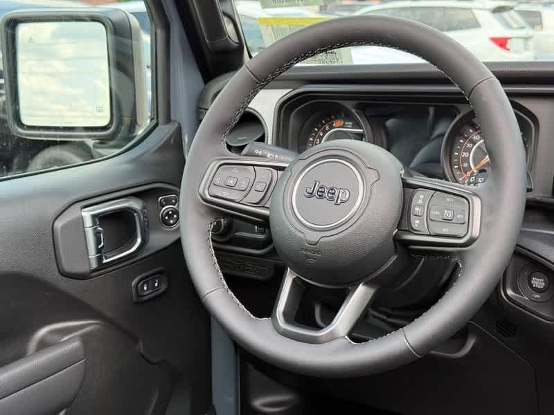 new 2025 Jeep Wrangler car, priced at $51,413