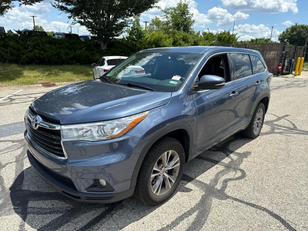 used 2015 Toyota Highlander car, priced at $16,988