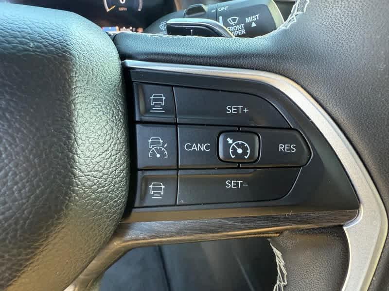 used 2024 Jeep Grand Cherokee L car, priced at $39,988