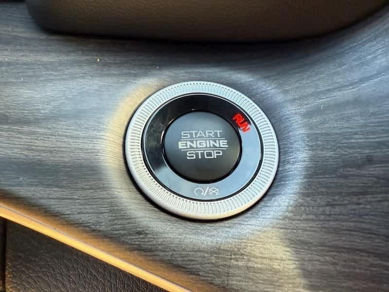 new 2025 Jeep Grand Cherokee car, priced at $45,506