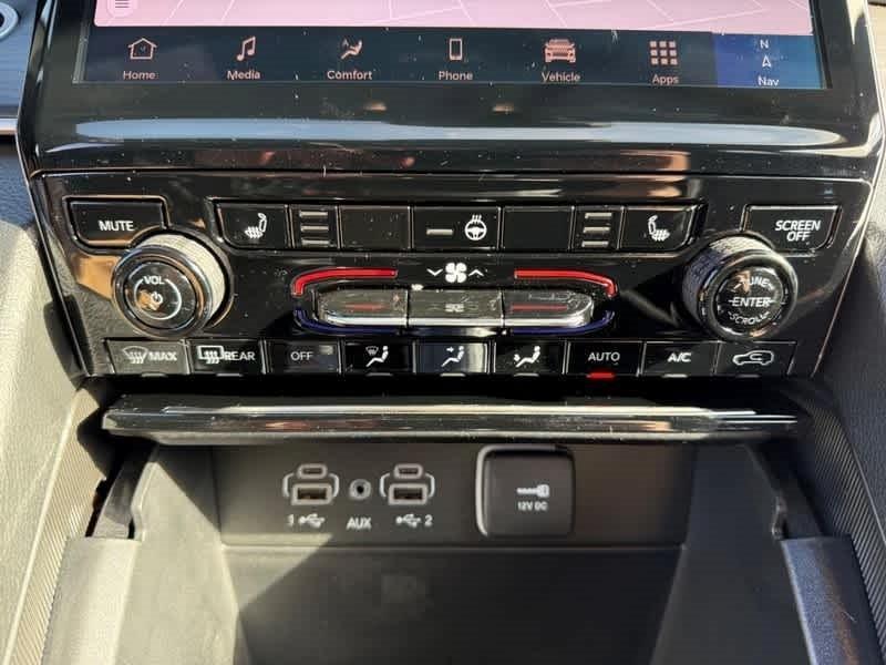 new 2025 Jeep Grand Cherokee car, priced at $45,506