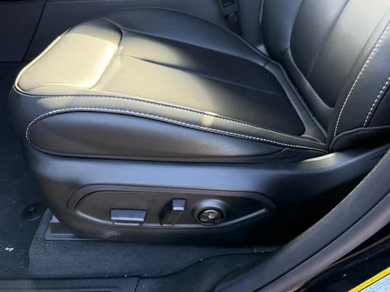 new 2025 Jeep Grand Cherokee car, priced at $45,506