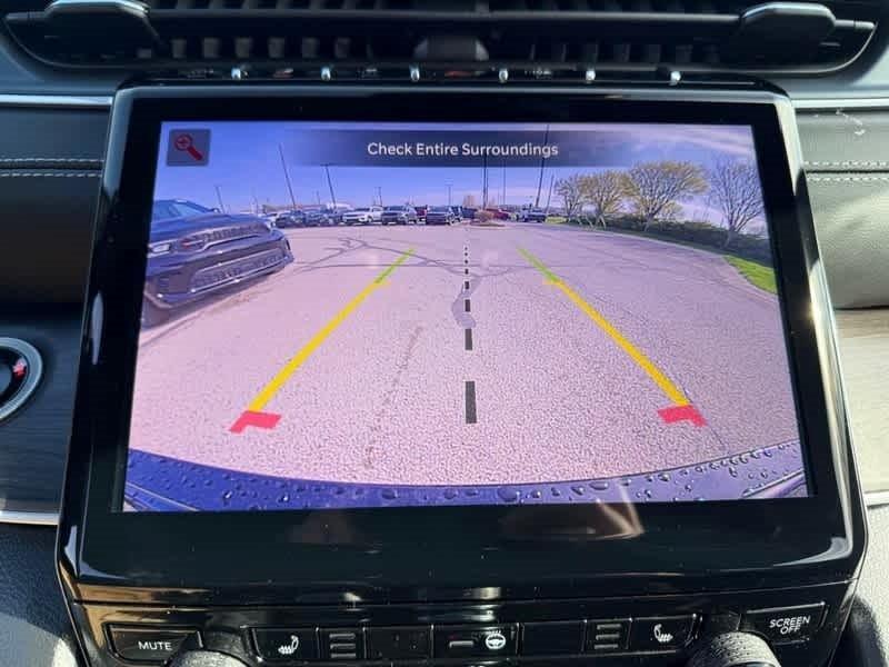 new 2025 Jeep Grand Cherokee car, priced at $45,506