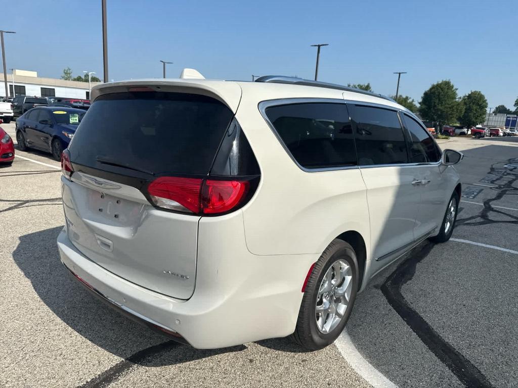 used 2020 Chrysler Pacifica car, priced at $21,998