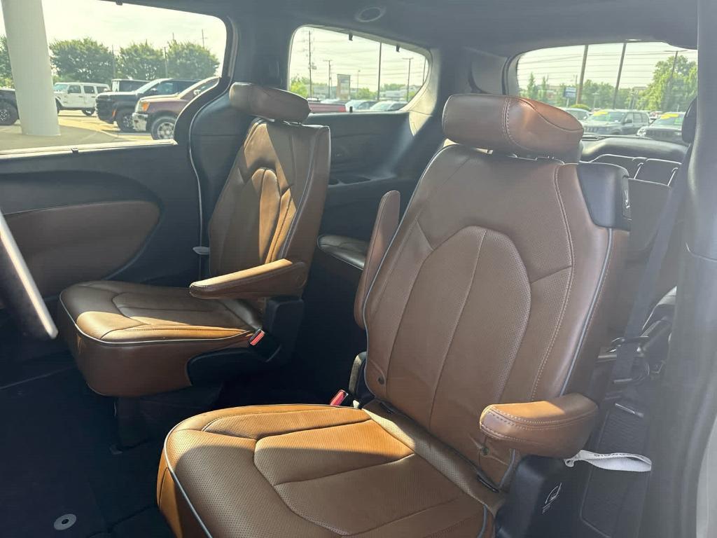 used 2020 Chrysler Pacifica car, priced at $21,998