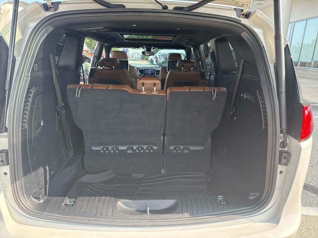 used 2020 Chrysler Pacifica car, priced at $21,998