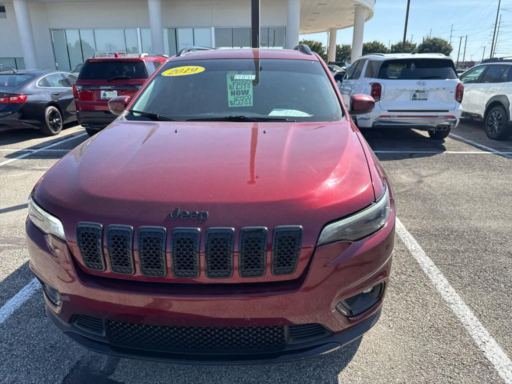 used 2019 Jeep Cherokee car, priced at $15,988