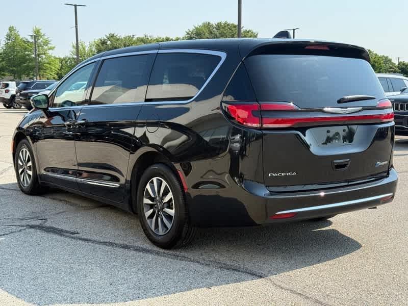 used 2022 Chrysler Pacifica Hybrid car, priced at $33,988