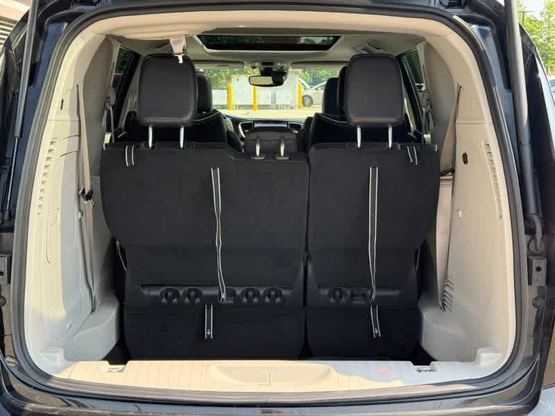 used 2022 Chrysler Pacifica Hybrid car, priced at $33,988