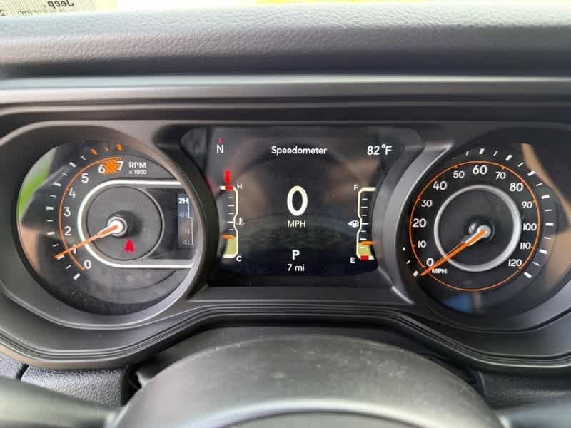 new 2025 Jeep Wrangler car, priced at $53,202