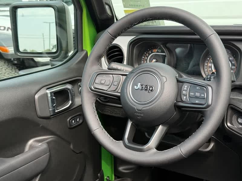 new 2025 Jeep Wrangler car, priced at $53,202