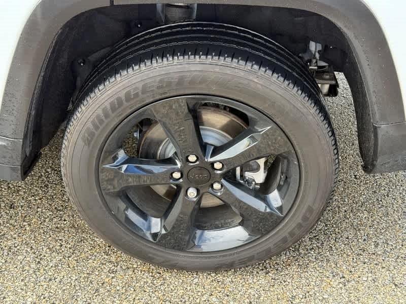 used 2023 Jeep Grand Cherokee L car, priced at $35,987