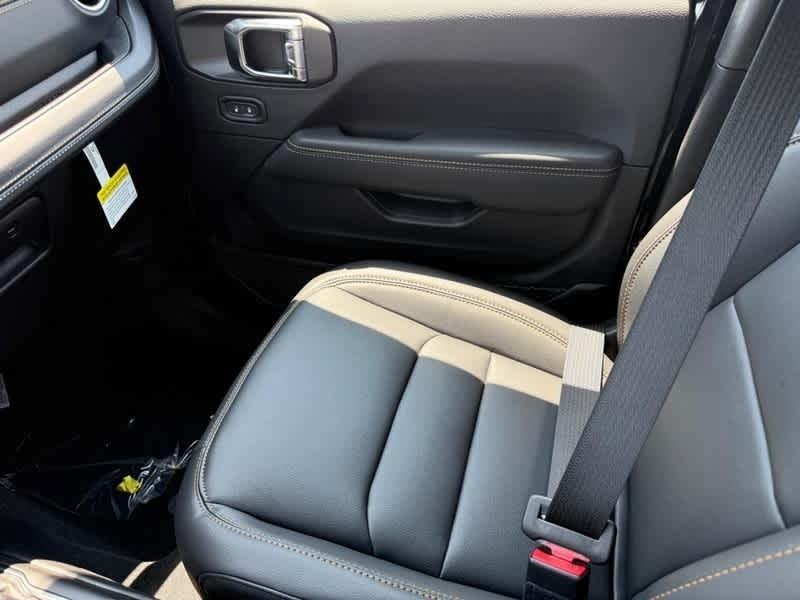 new 2025 Jeep Wrangler car, priced at $54,665