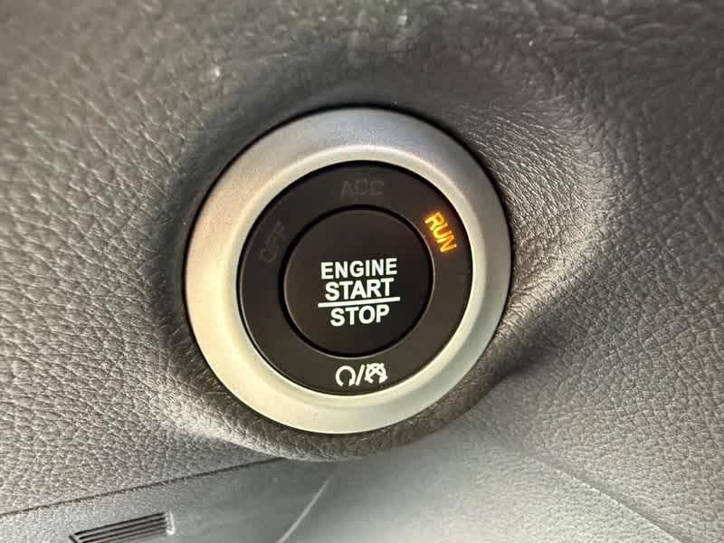 new 2026 Chrysler Pacifica car, priced at $42,685