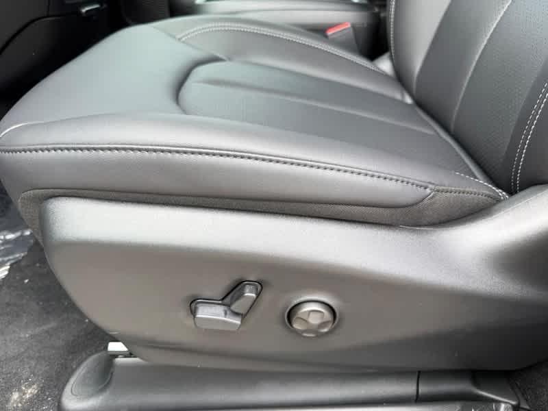 new 2026 Chrysler Pacifica car, priced at $42,685