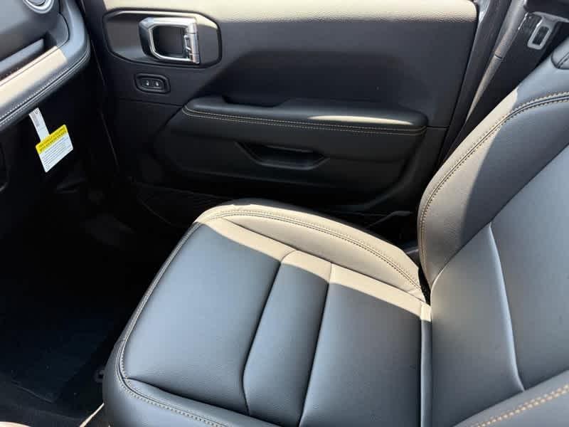 new 2025 Jeep Wrangler car, priced at $57,802