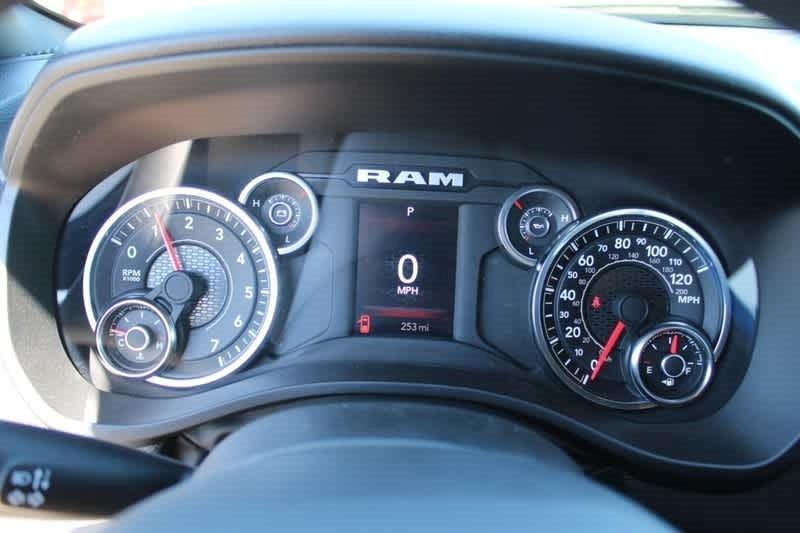 new 2025 Ram 1500 car, priced at $44,977