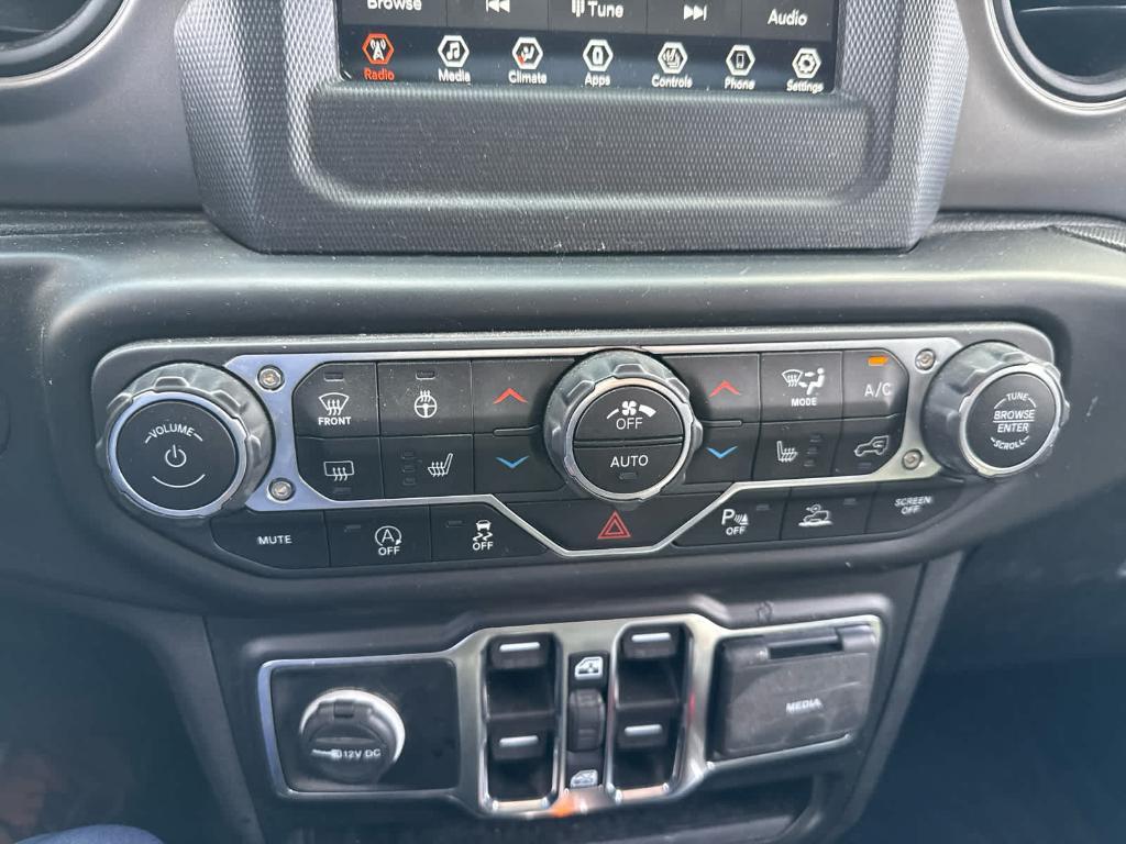 used 2021 Jeep Wrangler Unlimited car, priced at $33,892