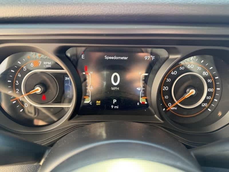 new 2025 Jeep Wrangler car, priced at $44,874