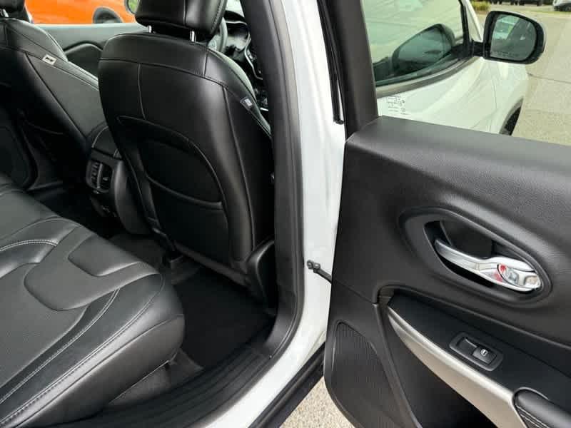 used 2021 Jeep Cherokee car, priced at $23,988