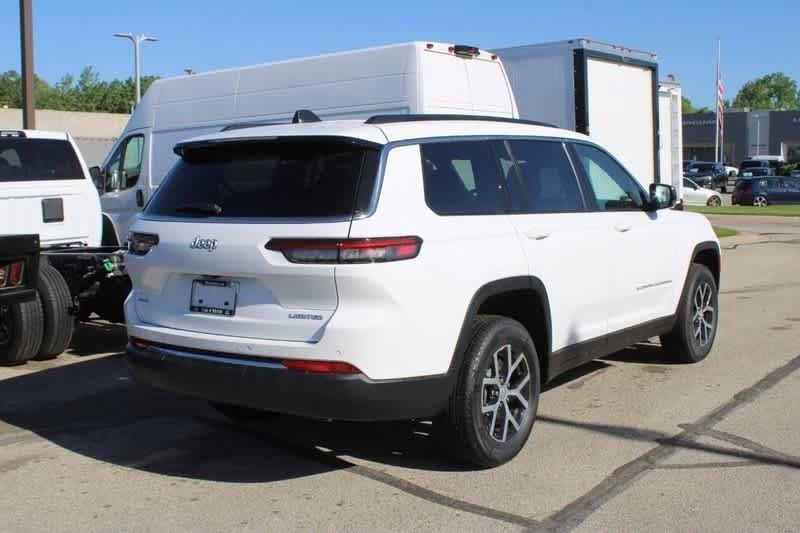 new 2024 Jeep Grand Cherokee L car, priced at $44,797