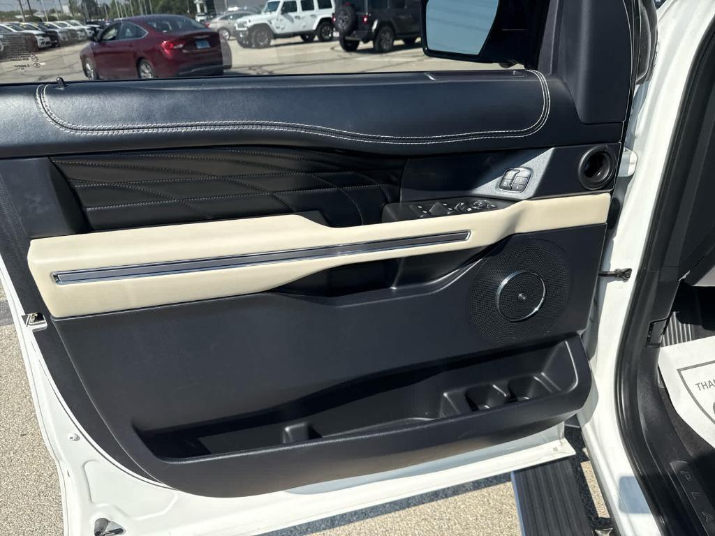 used 2020 Ford Expedition car, priced at $34,988
