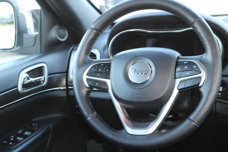 used 2020 Jeep Grand Cherokee car, priced at $28,988