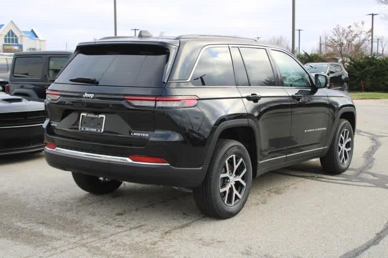 new 2025 Jeep Grand Cherokee car, priced at $46,497