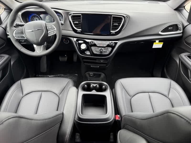 new 2026 Chrysler Voyager car, priced at $40,436