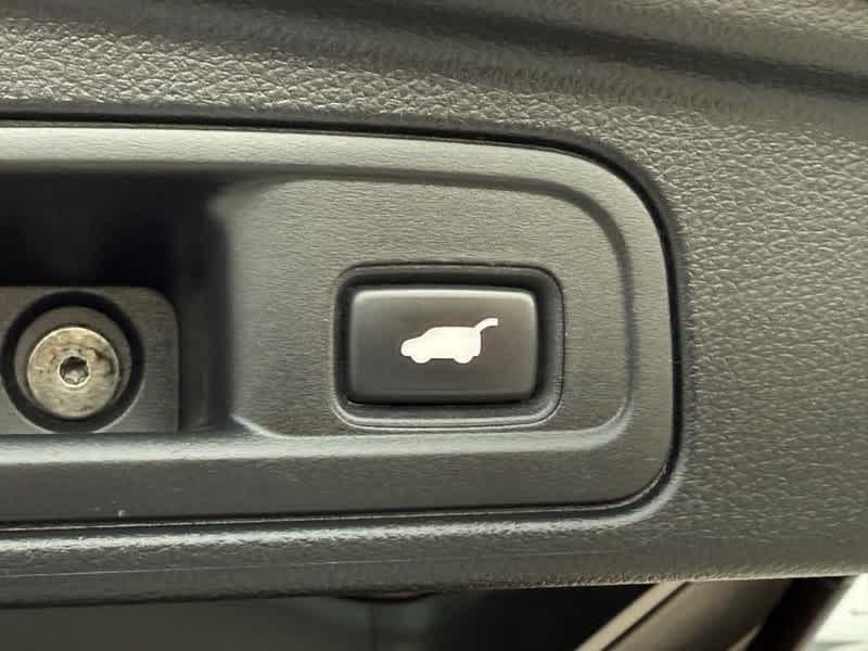 used 2021 Honda Pilot car, priced at $29,748