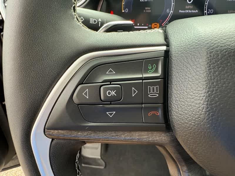 used 2023 Jeep Grand Cherokee car, priced at $35,994