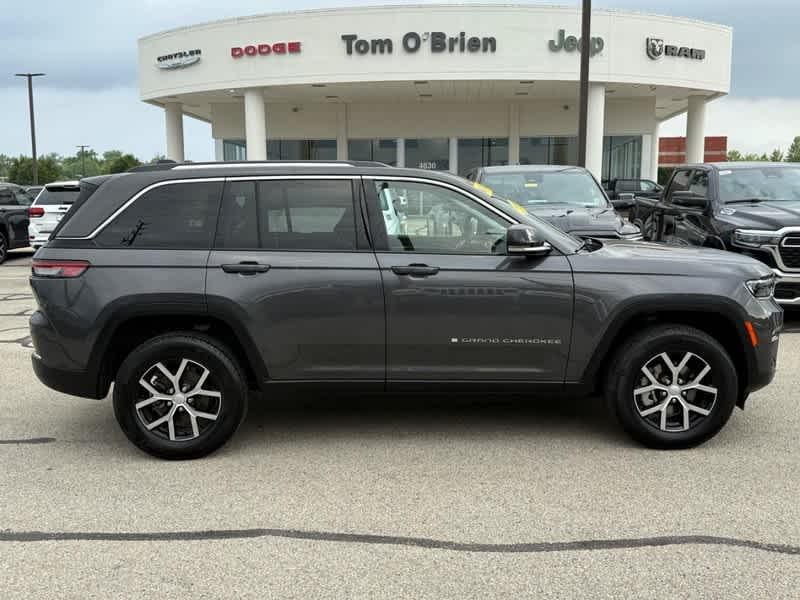 used 2023 Jeep Grand Cherokee car, priced at $35,994