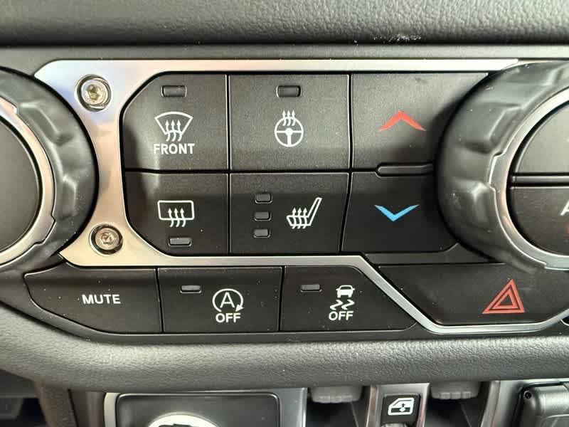 new 2025 Jeep Gladiator car, priced at $50,987