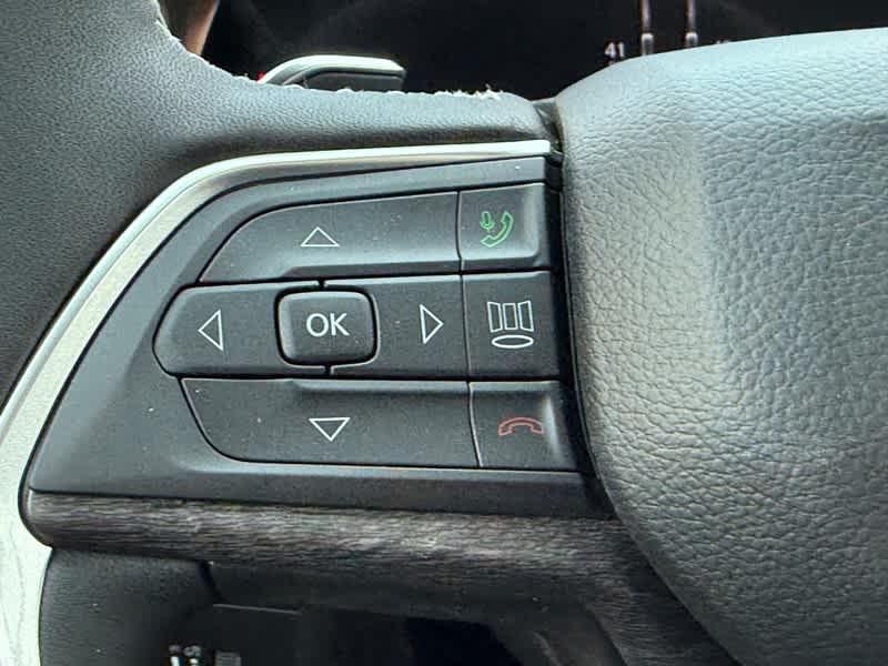 new 2025 Jeep Grand Cherokee L car, priced at $50,576