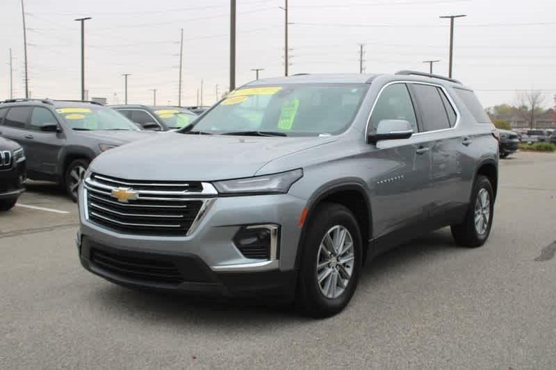 used 2023 Chevrolet Traverse car, priced at $31,988