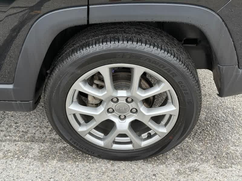 used 2022 Jeep Compass car, priced at $24,315
