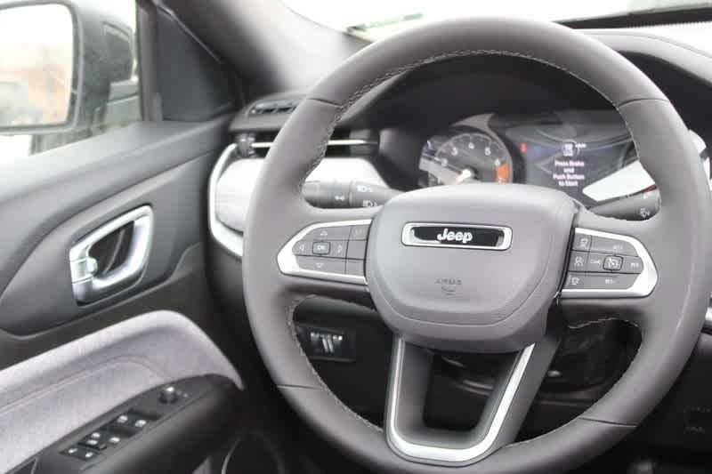 new 2024 Jeep Compass car, priced at $35,997