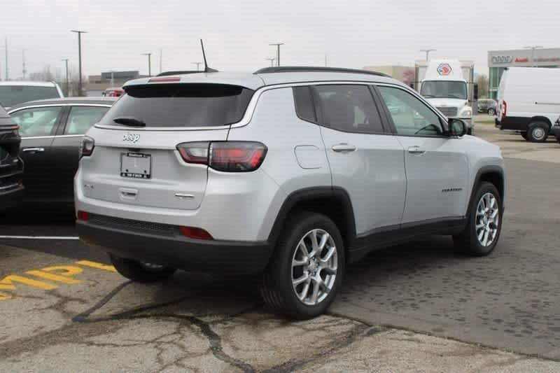 new 2024 Jeep Compass car, priced at $35,997