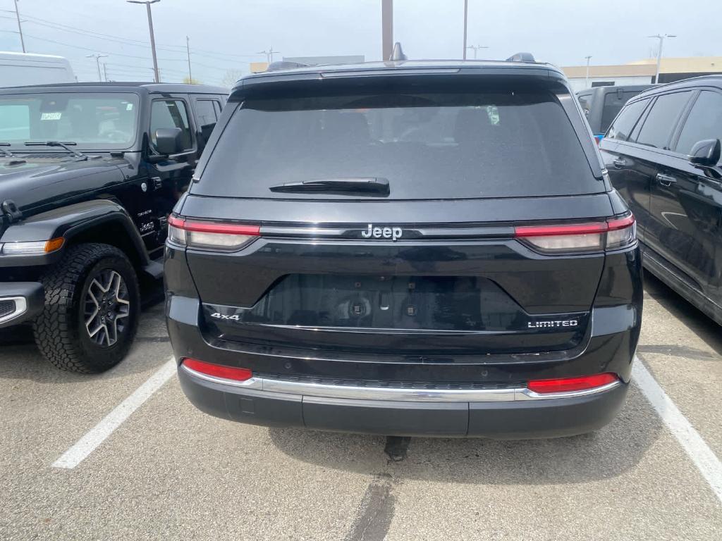 used 2023 Jeep Grand Cherokee car, priced at $37,662