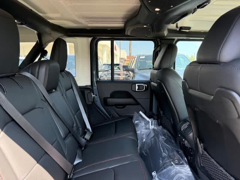 new 2025 Jeep Wrangler car, priced at $59,487