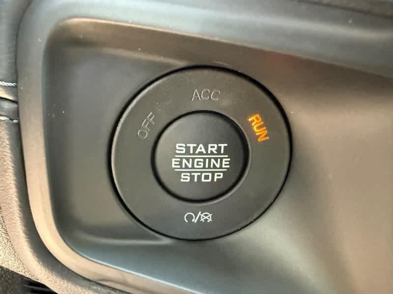 new 2025 Jeep Wrangler car, priced at $59,487