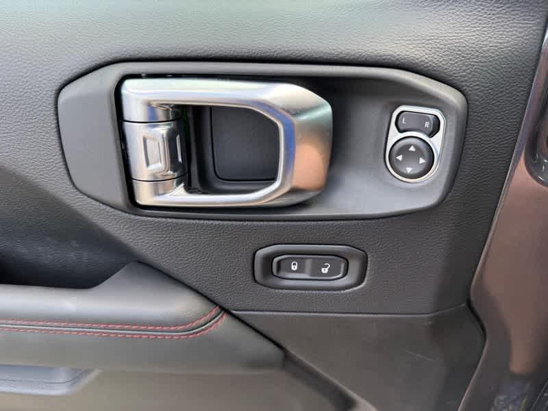 new 2025 Jeep Wrangler car, priced at $66,482
