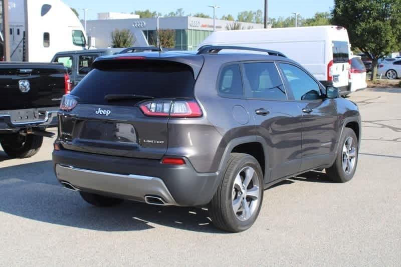 used 2022 Jeep Cherokee car, priced at $27,455