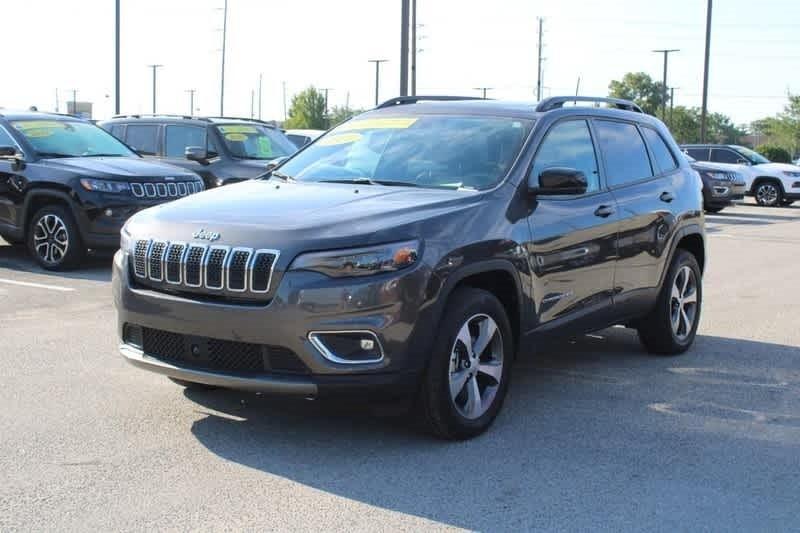 used 2022 Jeep Cherokee car, priced at $27,455