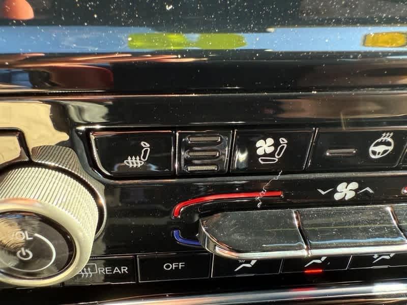 used 2021 Jeep Grand Cherokee L car, priced at $33,280