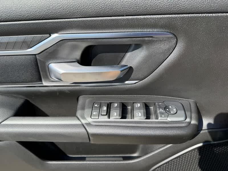 new 2025 Ram 1500 car, priced at $58,217