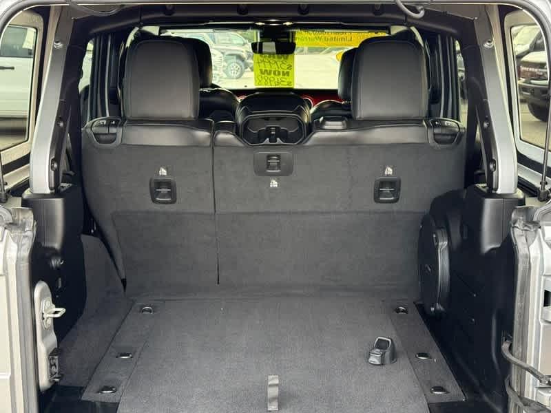 used 2021 Jeep Wrangler Unlimited car, priced at $36,988