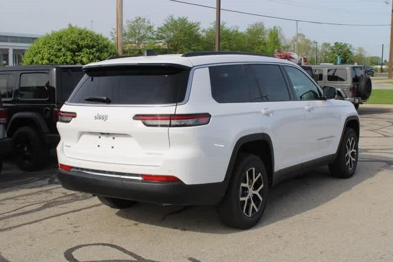 new 2024 Jeep Grand Cherokee L car, priced at $48,957