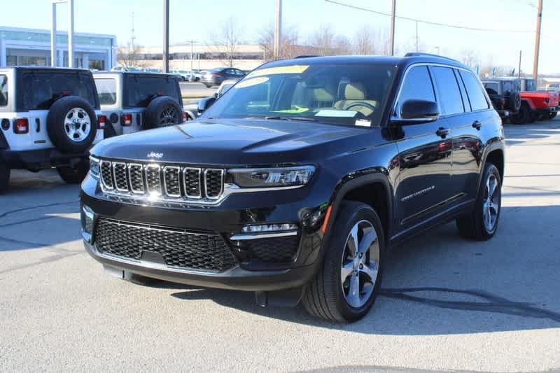 used 2023 Jeep Grand Cherokee car, priced at $37,100